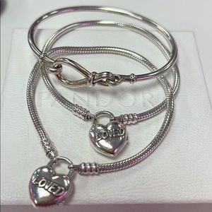 🎄 Pandora Bracelet and Bangle 🎄